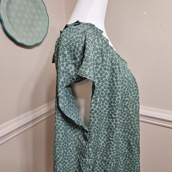 Darling Tie Back Blouse - Picture 5 of 10